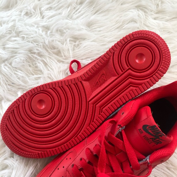 ✔️ New✔️ NIKEID triple red Air Force 1 Low - Picture 3 of 7